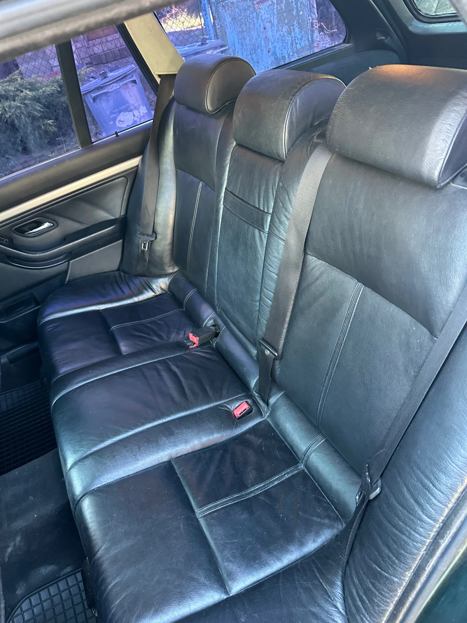 BMW 528 LPG, снимка 11 - Автомобили и джипове - 55466682