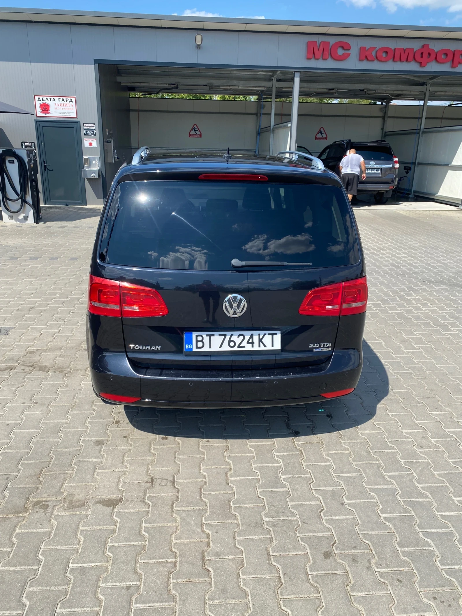 VW Touran, снимка 2 - Автомобили и джипове - 55629242