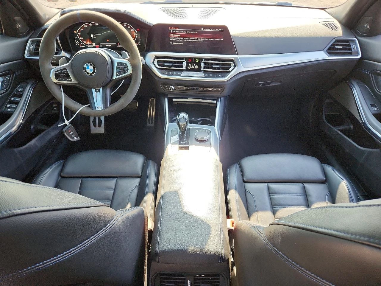BMW 340 M-SPORT* xDrive* КОЖА* ПОДГР* ШИБИДАХ* HARMAN KARD, снимка 8 - Автомобили и джипове - 55722843