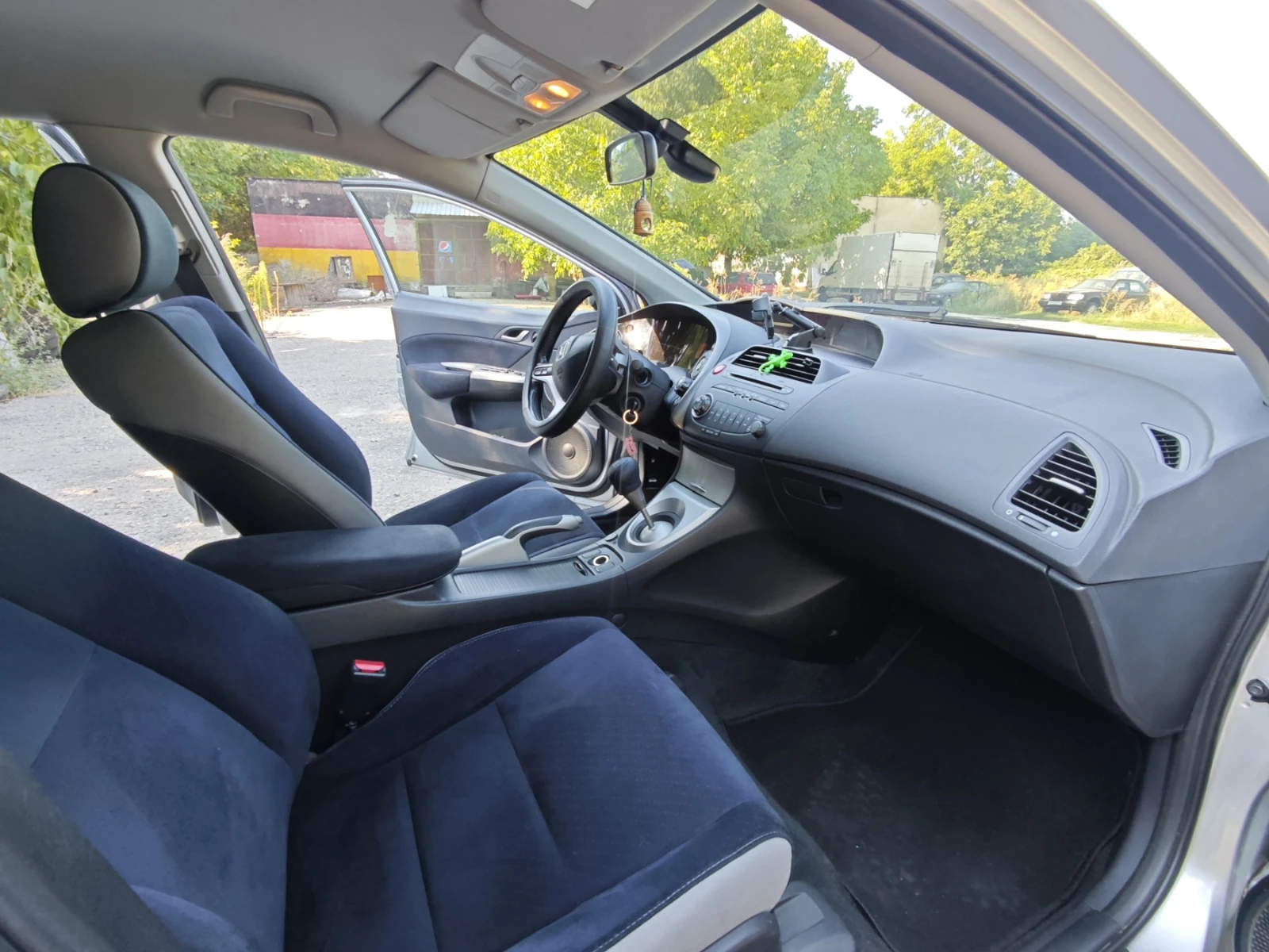 Honda Civic dr 5, снимка 9 - Автомобили и джипове - 55779013
