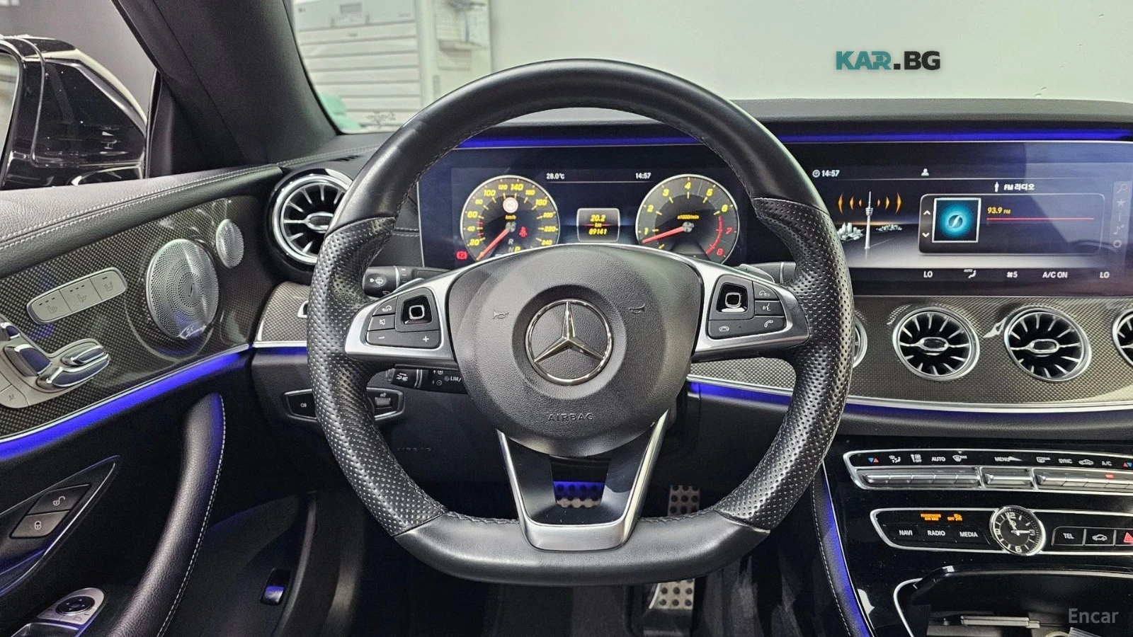 Mercedes-Benz E 400 4MATIC* HUD* КОЖА* ПАНО* ОБДУХВ* НАВИ, снимка 12 - Автомобили и джипове - 55791925