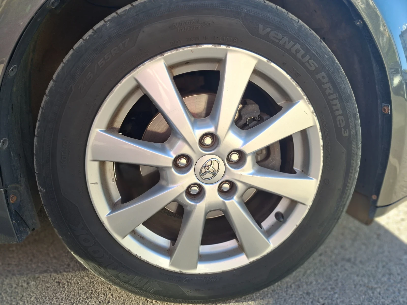 Toyota Avensis 2.0 D4D 126к.с + THULE, снимка 14 - Автомобили и джипове - 56348341