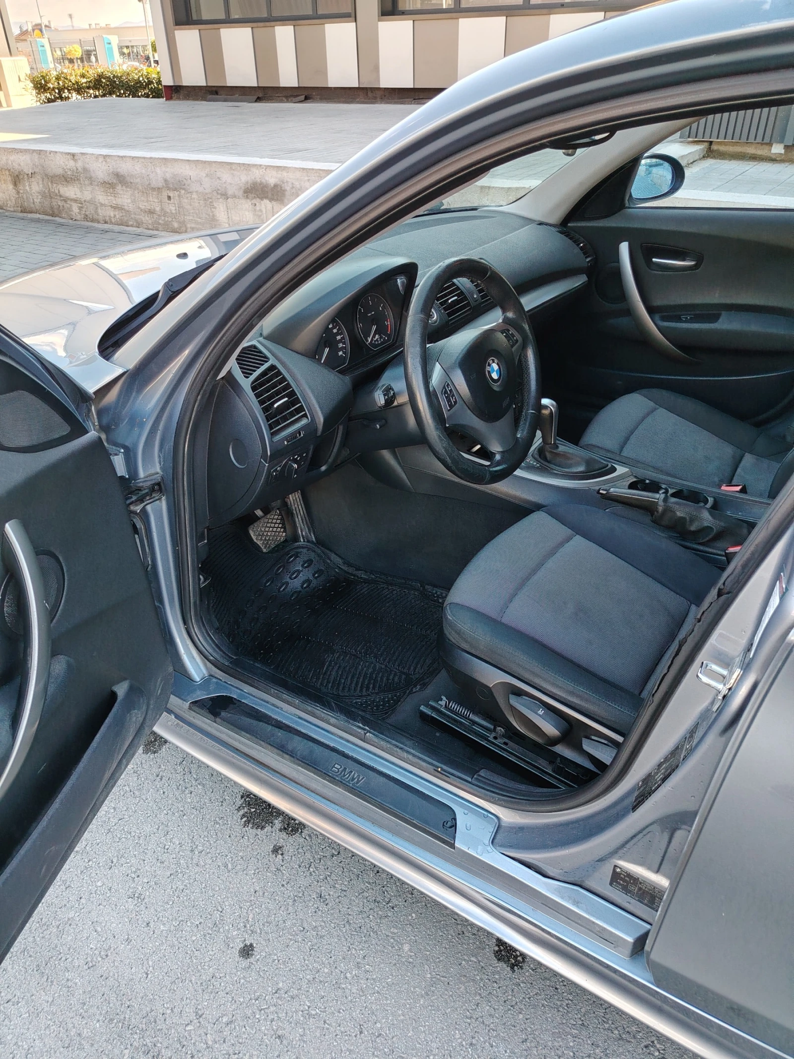 BMW 120, снимка 5 - Автомобили и джипове - 56567407