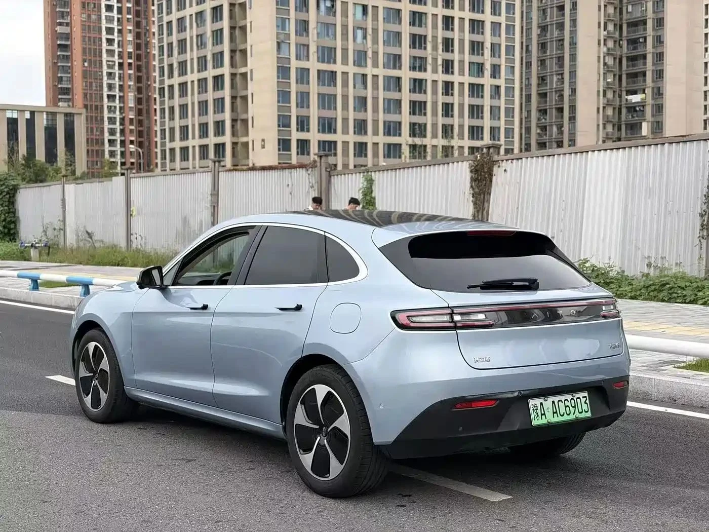 AITO 5, снимка 6 - Автомобили и джипове - 56710955