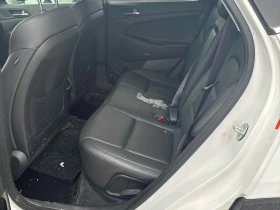 Hyundai Tucson Ultimate* Back cam* Pano* Подгрев* Обдухване* , снимка 12