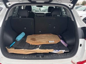 Hyundai Tucson Ultimate* Back cam* Pano* Подгрев* Обдухване* , снимка 13