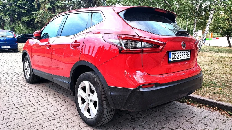 Nissan Qashqai 1.6 DCI, снимка 5 - Автомобили и джипове - 47924604