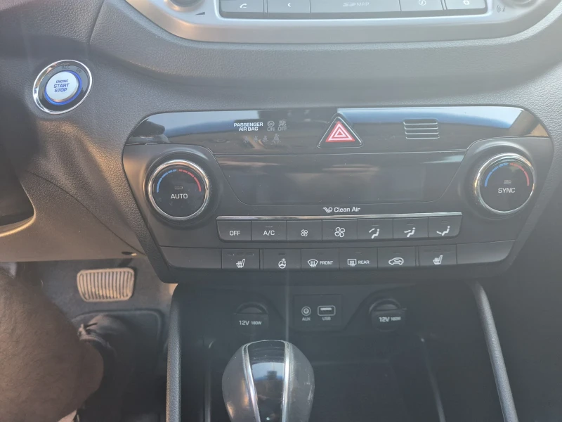 Hyundai Tucson TL, снимка 11 - Автомобили и джипове - 51525794