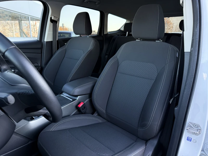 Ford Kuga 1.5 EcoBoost * 150p.s * 29 000km * От България, снимка 13 - Автомобили и джипове - 52558080