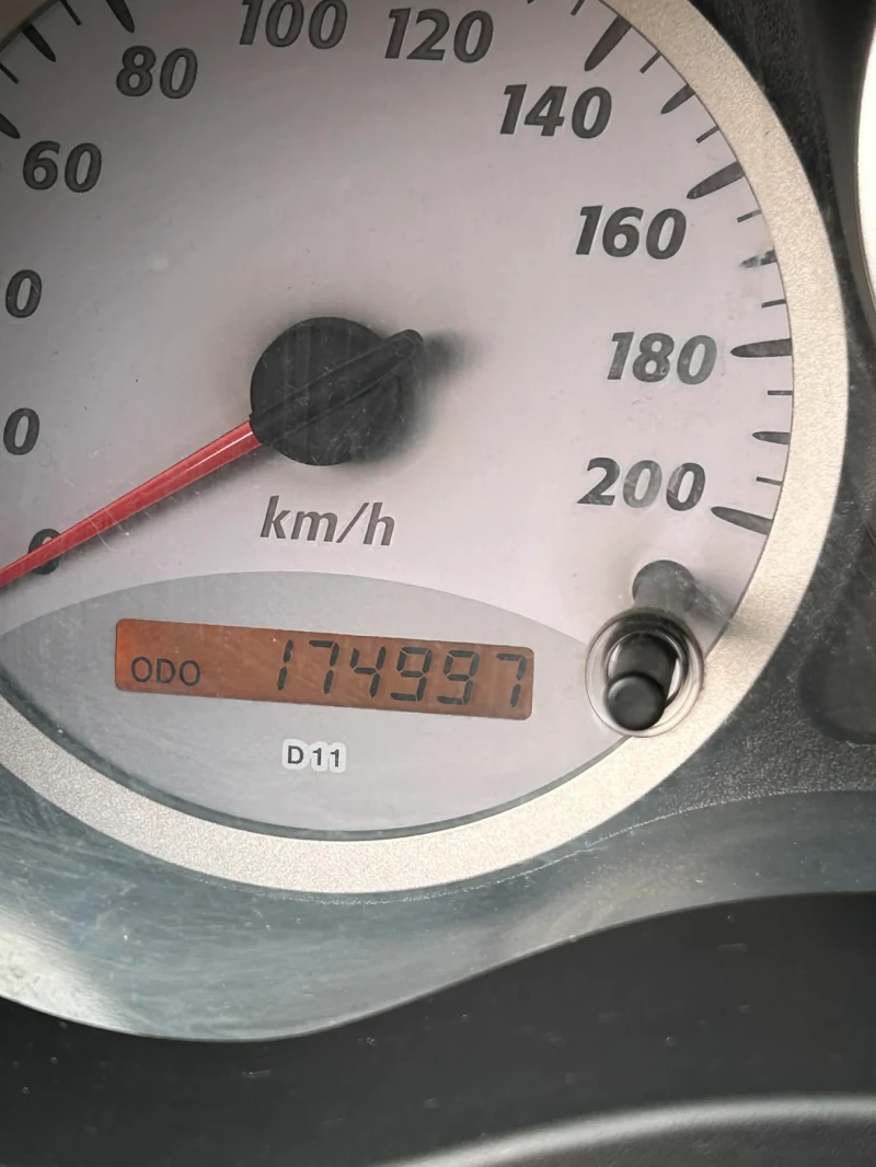 Toyota Rav4, снимка 10 - Автомобили и джипове - 53454051