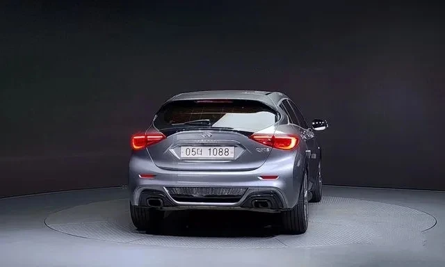 Infiniti Q30 2.0t 4x4 ВИДЕО  - изображение 4