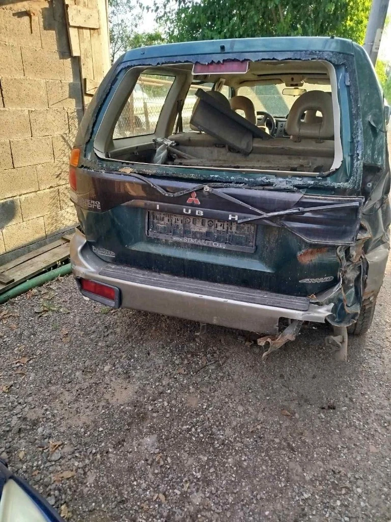 Mitsubishi Pajero sport, снимка 4 - Автомобили и джипове - 54361315