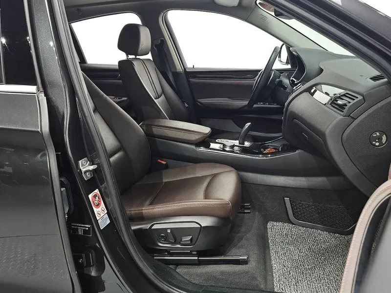 BMW X4 2.0d, снимка 10 - Автомобили и джипове - 54604902