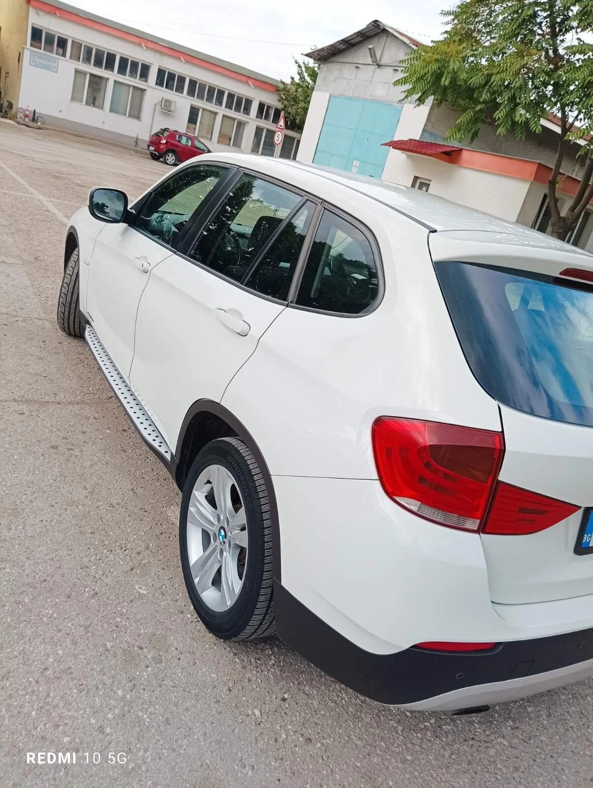 BMW X1 2.0d Xdrive - изображение 2