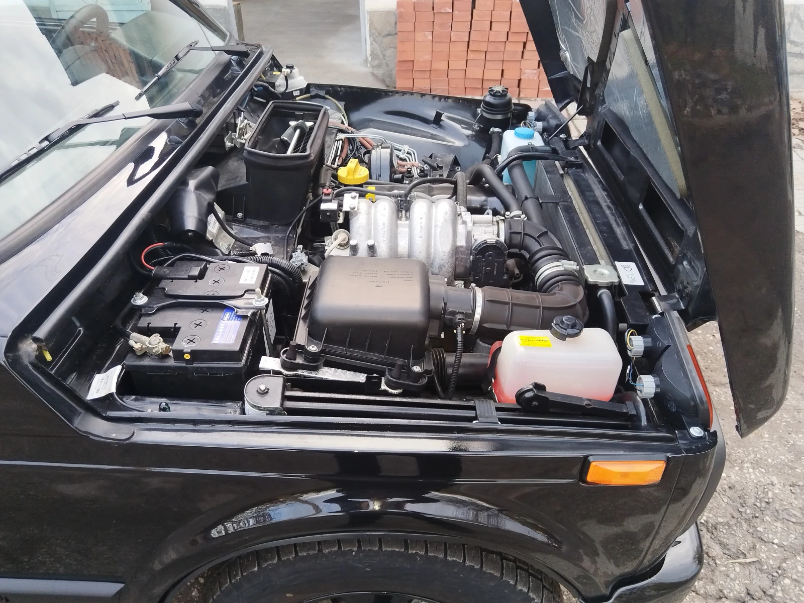 Lada Niva Урбън, снимка 11 - Автомобили и джипове - 52842689