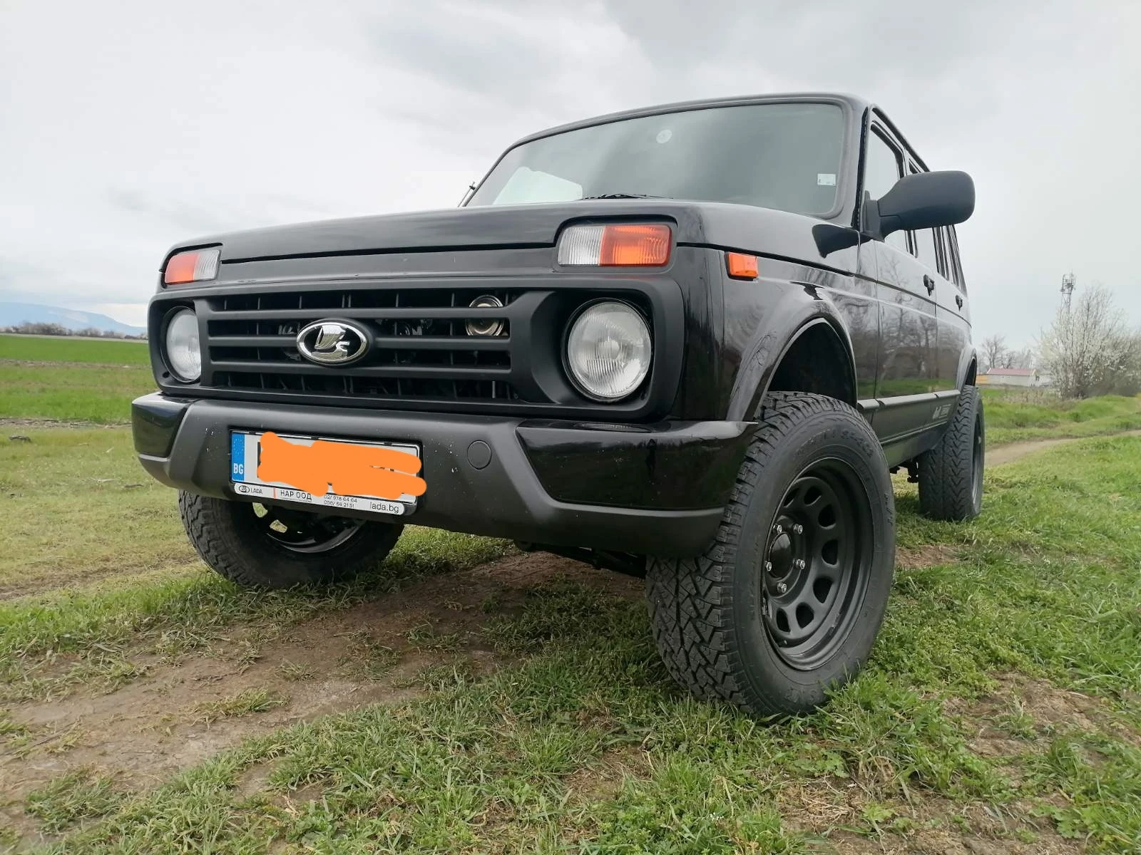 Lada Niva Урбън