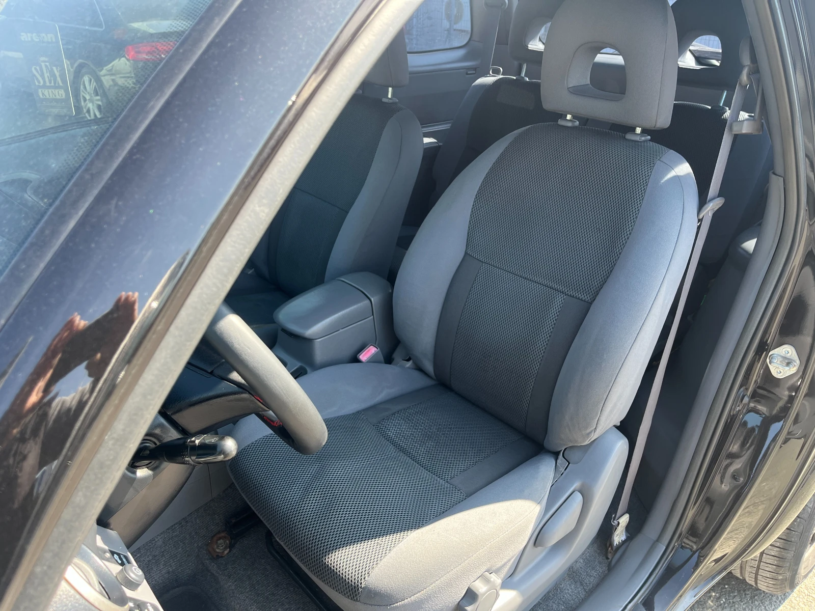 Toyota Rav4, снимка 10 - Автомобили и джипове - 53986292