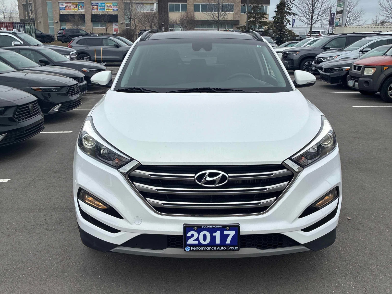 Hyundai Tucson Ultimate* Back cam* Pano* Подгрев* Обдухване* , снимка 3 - Автомобили и джипове - 54054933