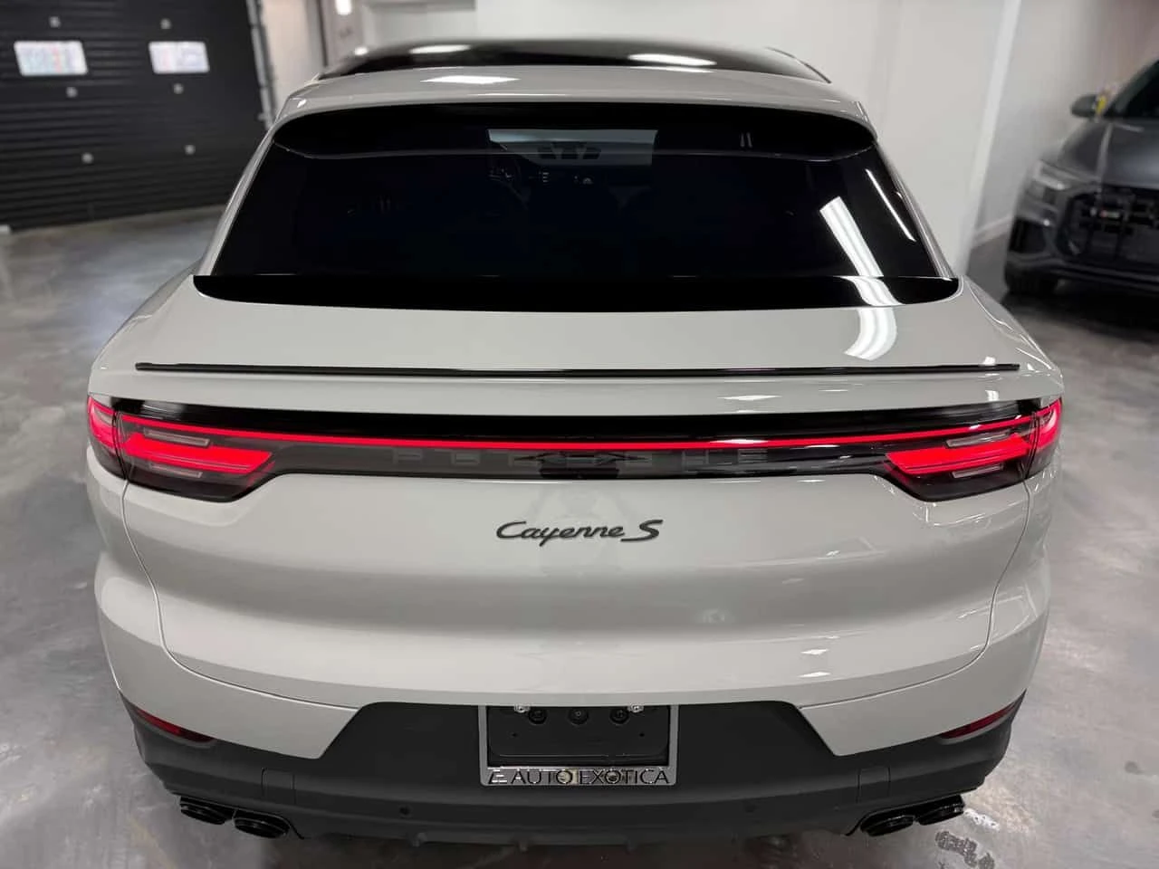 Porsche Cayenne * S Coupe AWD * CARFAX * ЦЕНА ДО БГ, снимка 4 - Автомобили и джипове - 54125488