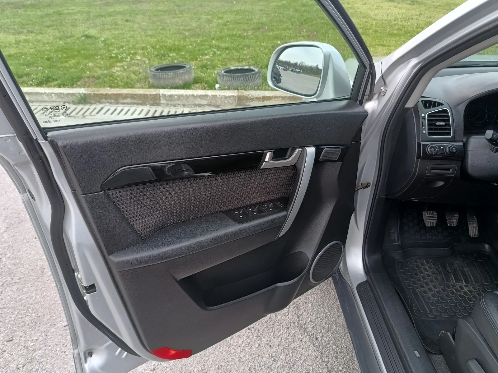 Chevrolet Captiva 2.2D 4x4 163, снимка 7 - Автомобили и джипове - 54151013