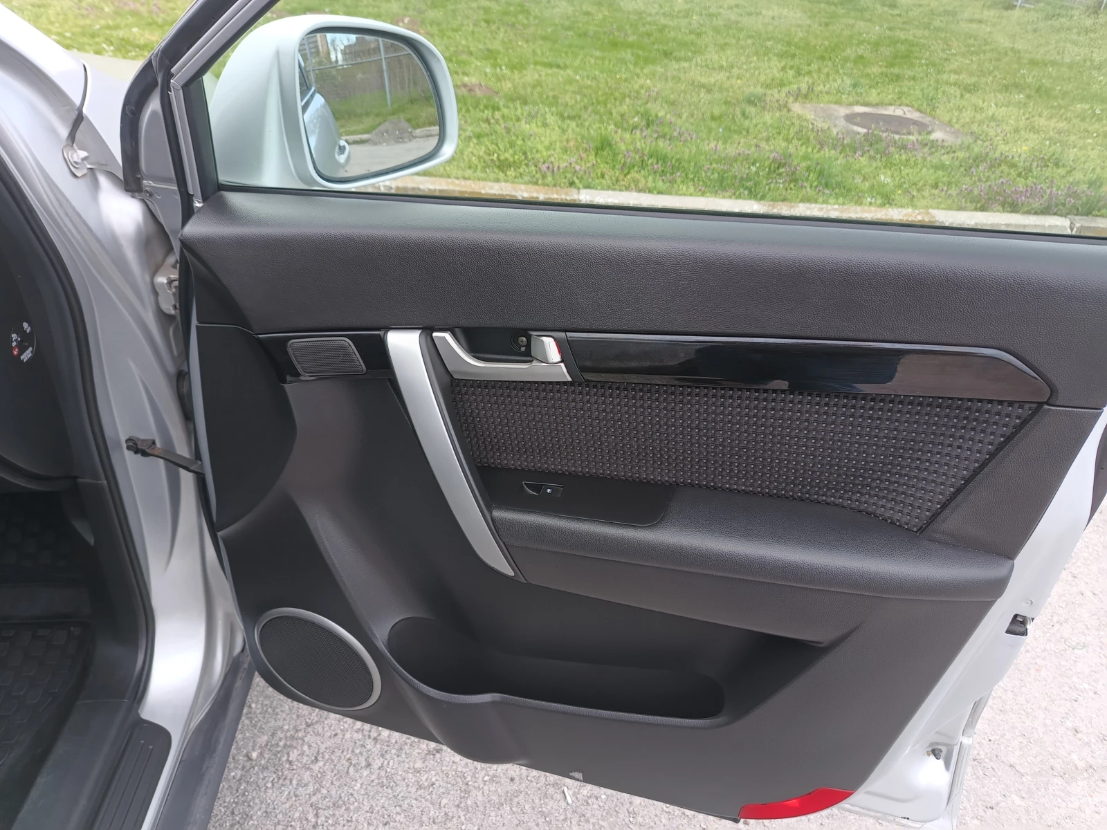 Chevrolet Captiva 2.2D 4x4 163, снимка 14 - Автомобили и джипове - 54151013