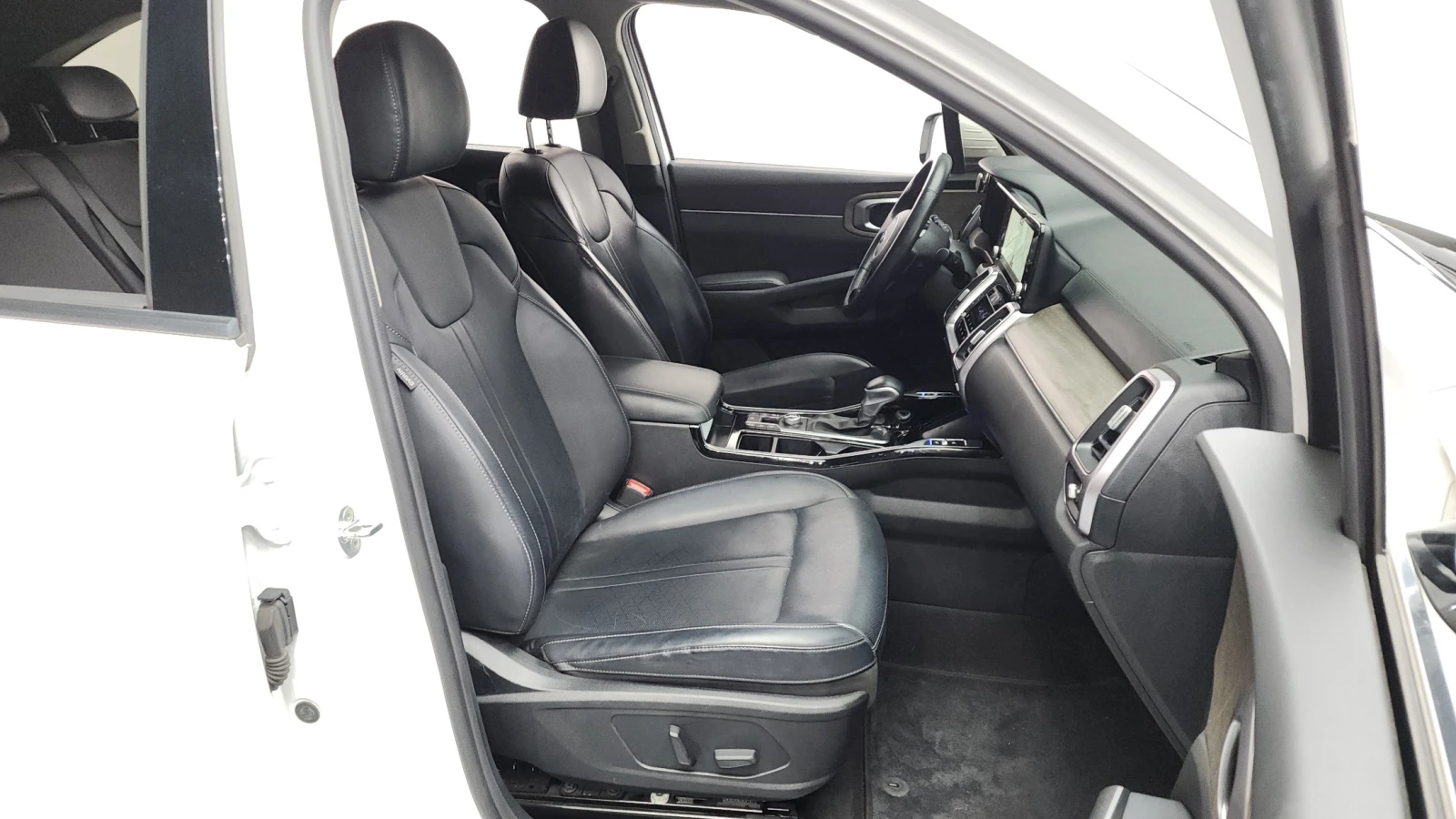 Kia Sorento 2.2 Diesel 2WD Prestige, снимка 10 - Автомобили и джипове - 55753690