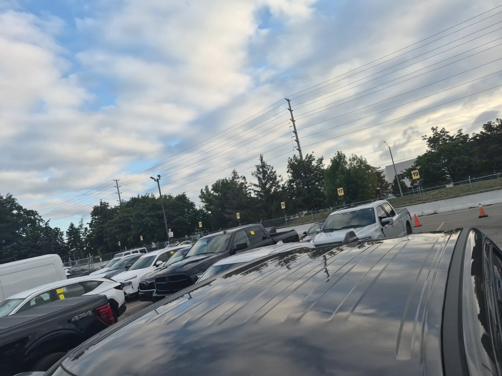 Dodge RAM 1500  Sport / FACE LIFT / CARFAX / АВТОКРЕДИТ, снимка 16 - Автомобили и джипове - 55897092
