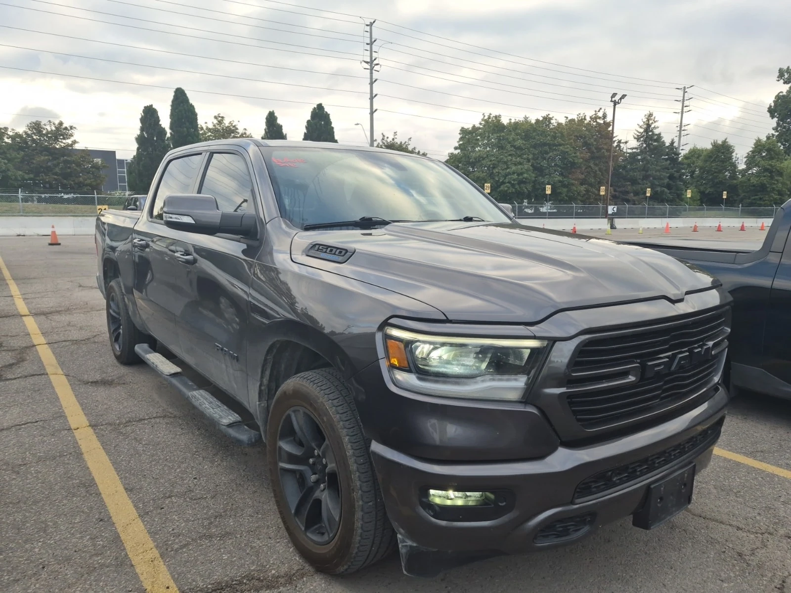 Dodge RAM 1500  Sport / FACE LIFT / CARFAX / АВТОКРЕДИТ, снимка 6 - Автомобили и джипове - 55897092