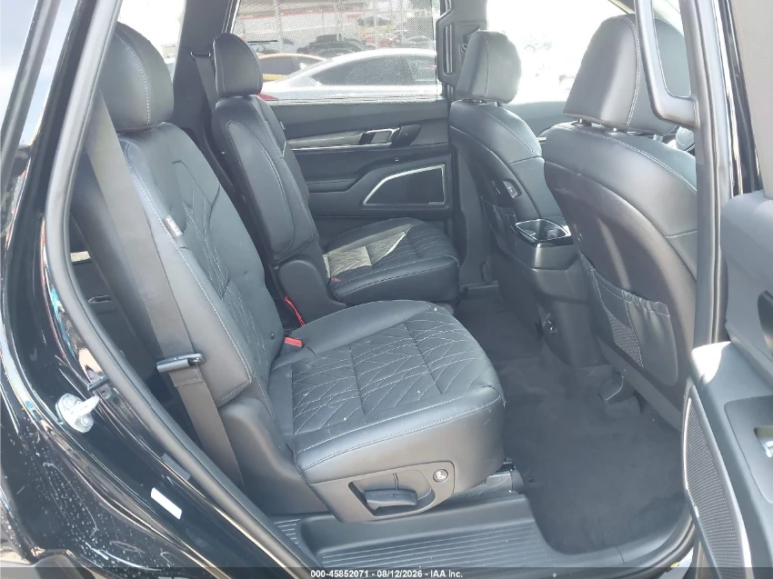 Kia Telluride EX X-LINE - 4X4 - ПОДГРЕВИ - ОБДУХ - ДИСТРОНИК, снимка 9 - Автомобили и джипове - 56119418