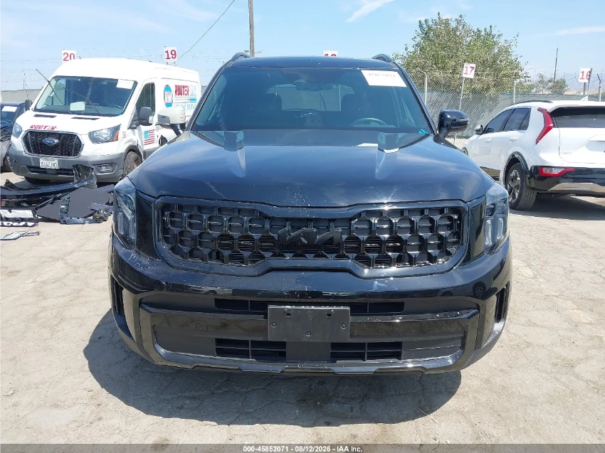 Kia Telluride EX X-LINE - 4X4 - ПОДГРЕВИ - ОБДУХ - ДИСТРОНИК, снимка 2 - Автомобили и джипове - 56119418