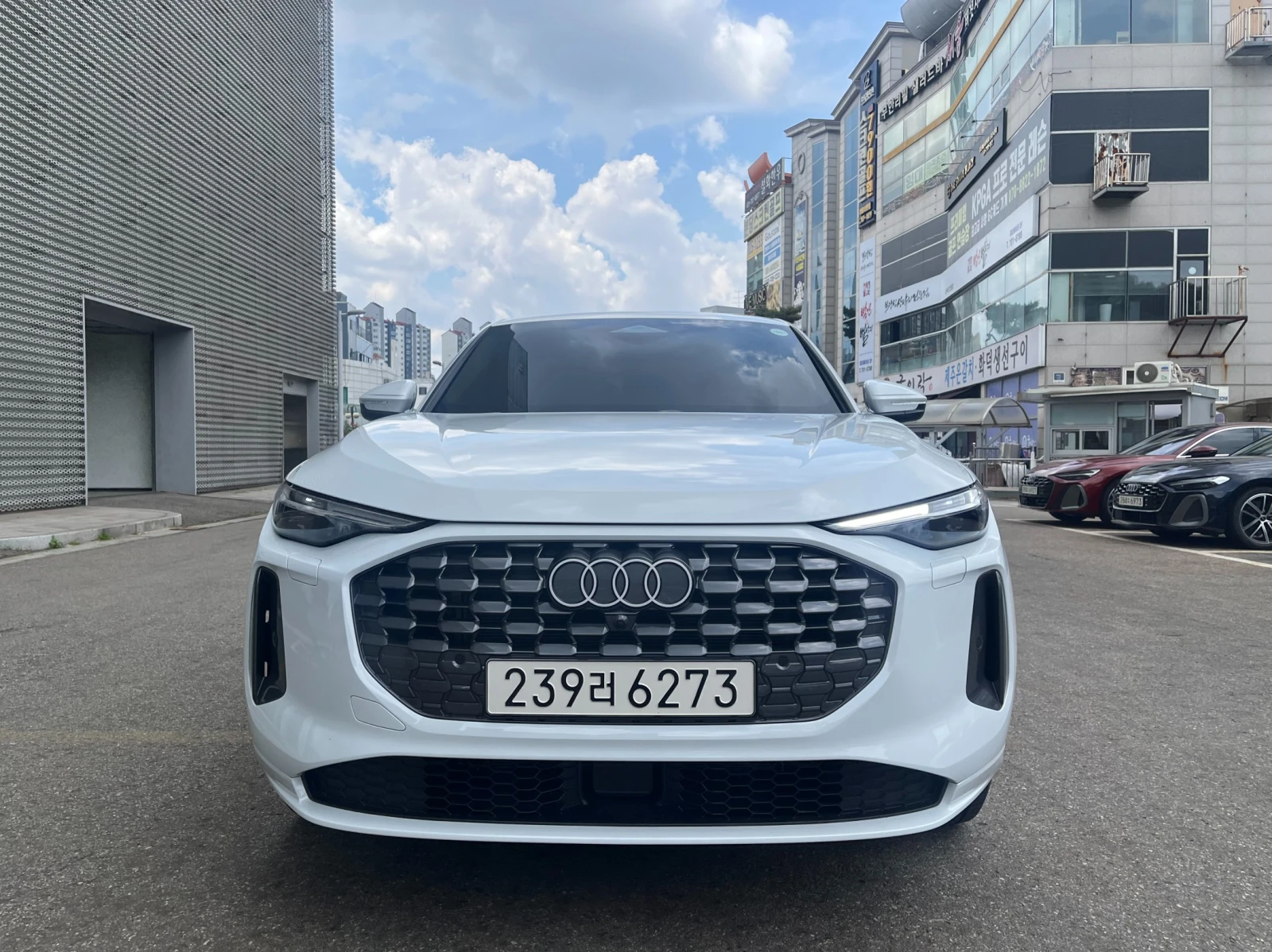 Audi Q5 40 TFSI quattro* ЕЛ. БАГАЖНИК* ЛЮК* КРАЙНА ЦЕНА, снимка 3 - Автомобили и джипове - 56133692