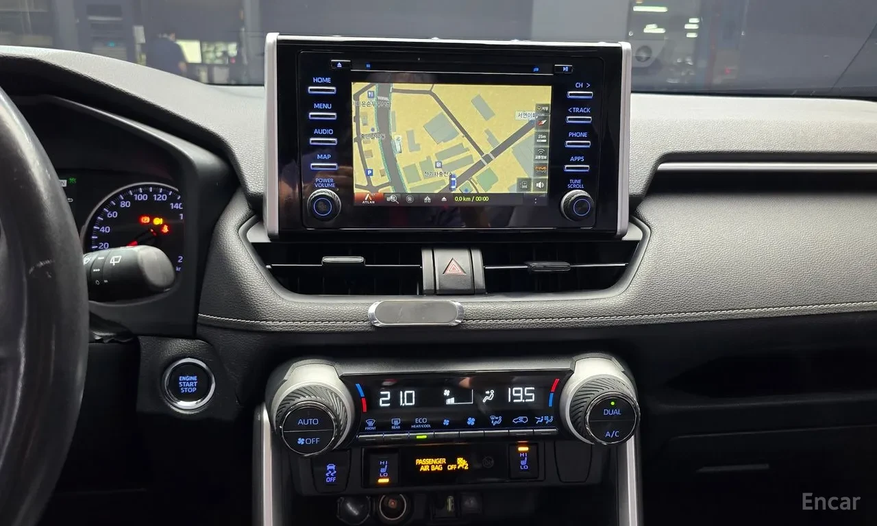 Toyota Rav4 АВТОКРЕДИТ, ЦЕНА ДО БЪЛГАРИЯ, снимка 14 - Автомобили и джипове - 56231157