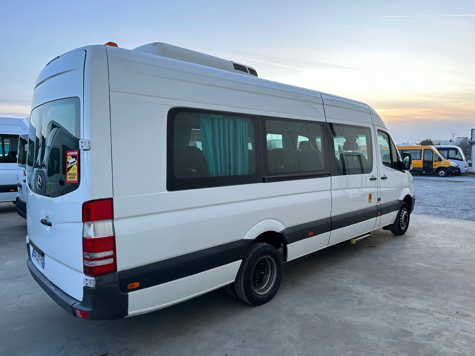 Mercedes-Benz Sprinter 516 2 Бр Климатик Преден и Заден - изображение 7