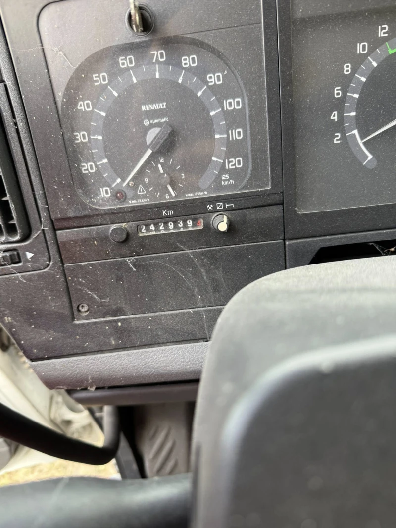 Renault Midlum, снимка 6 - Камиони - 52742965