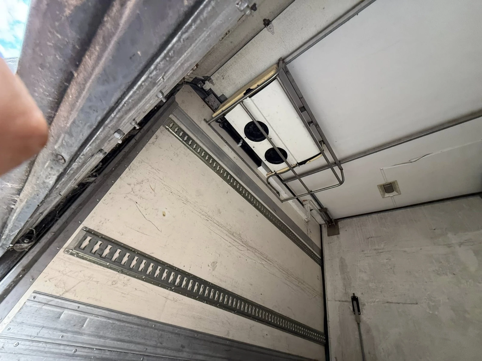 Renault Midlum  - изображение 8