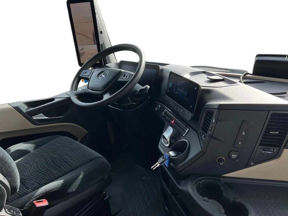 Mercedes-Benz Actros 1843 ОБСЛУЖЕН - изображение 9