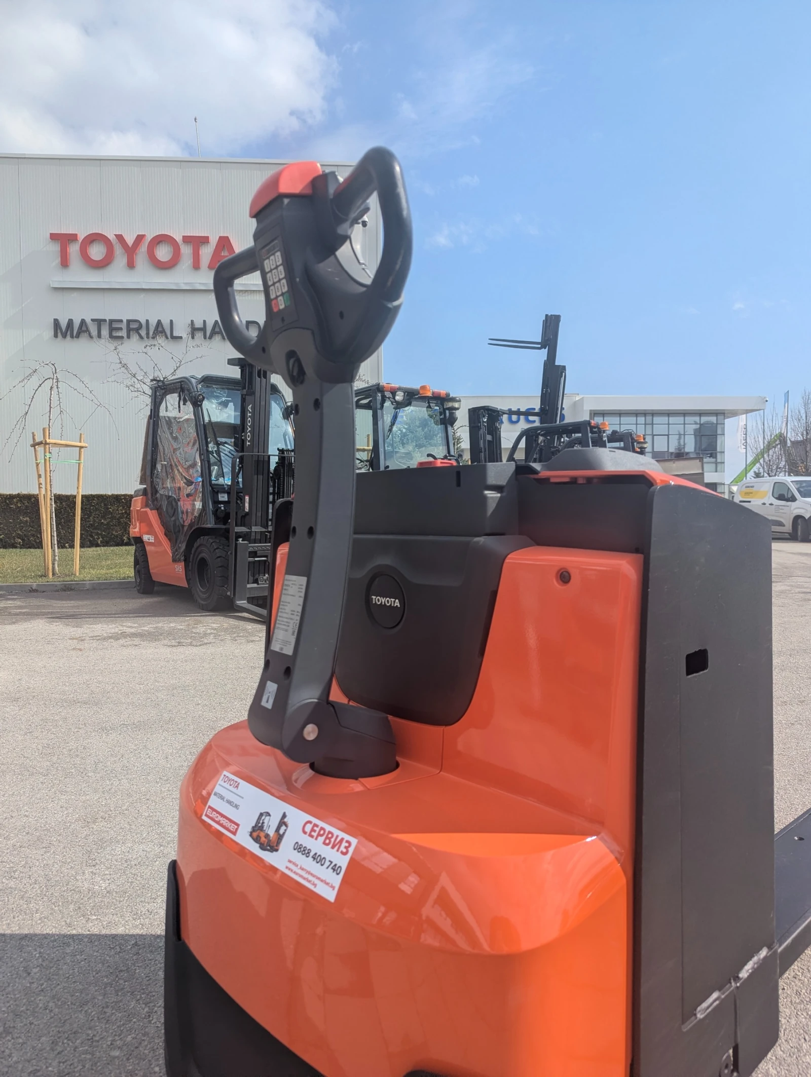 Електрокар Toyota Електрическа количка, снимка 2 - Индустриална техника - 53765926