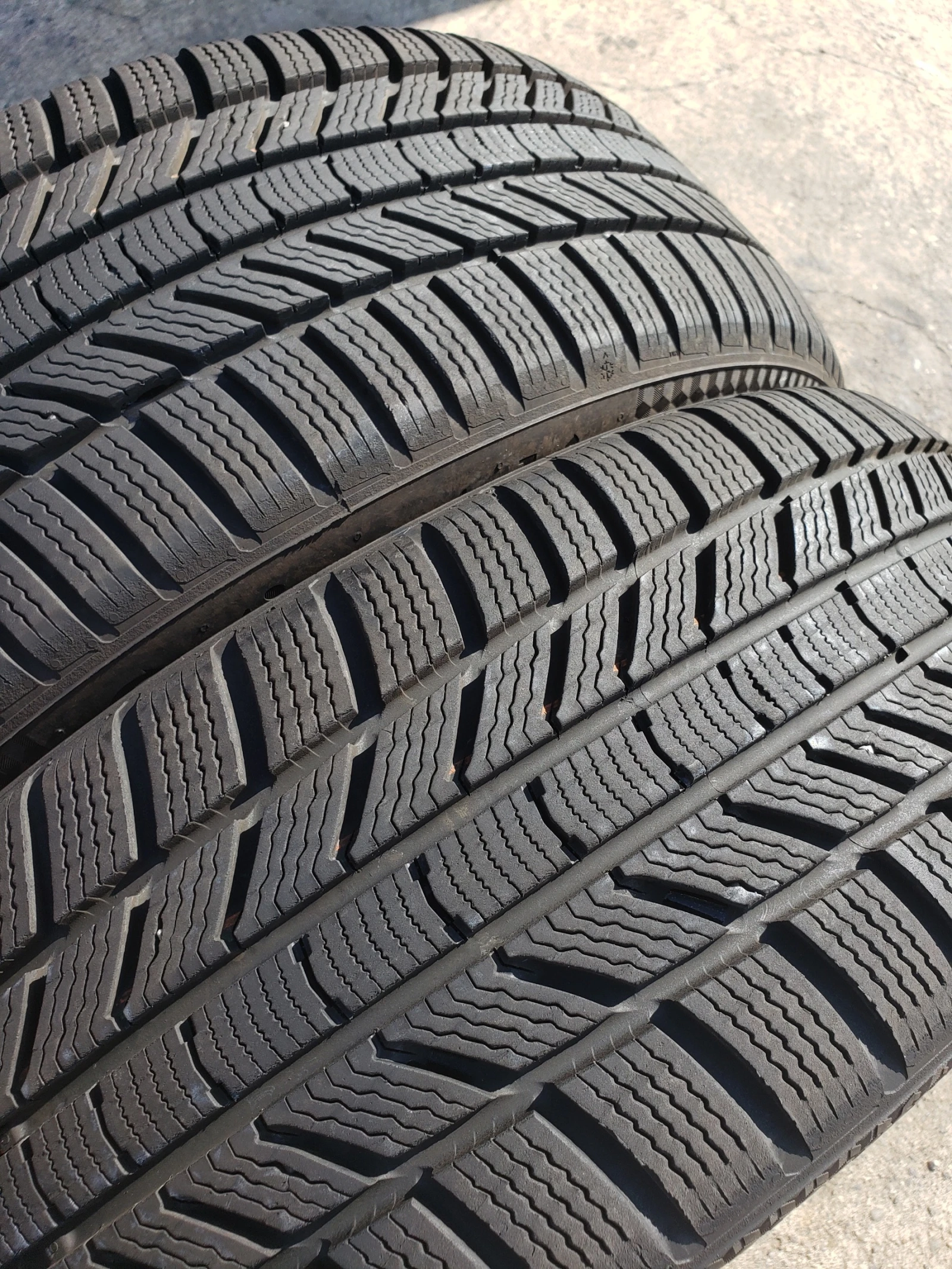  235/45R21 | Mobile.bg   2