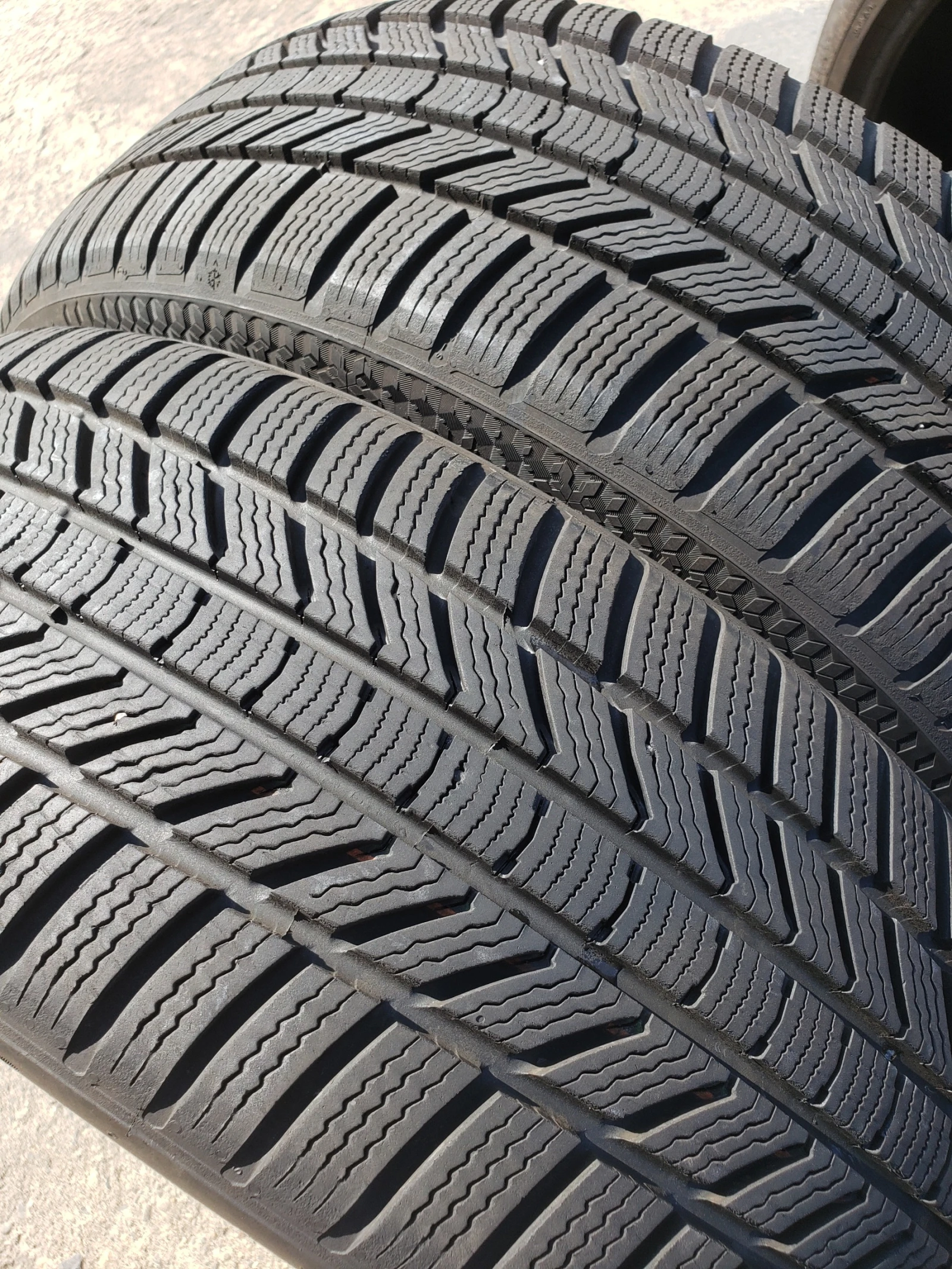  235/45R21 | Mobile.bg   3