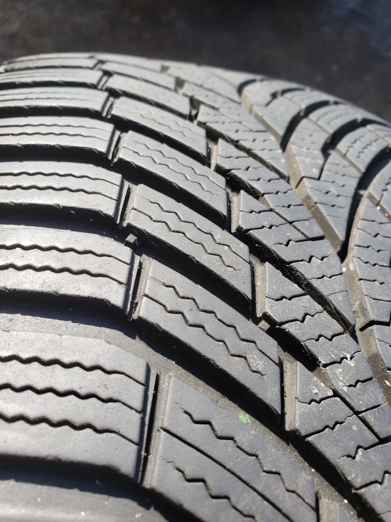 ���� 225/50R17 | Mobile.bg � ����������� 5