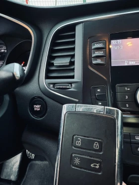 Renault Megane 1.5 dCi / 110 конски сили, снимка 12