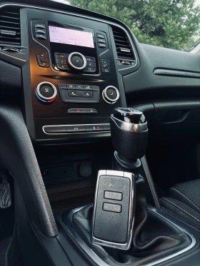 Renault Megane 1.5 dCi / 110 конски сили, снимка 11