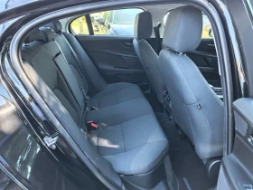 Jaguar XE 20d 4x4 Facelift 180к.с, снимка 11
