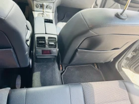 Mercedes-Benz C 320, снимка 10