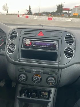 VW Golf Plus - 4500 € / 8801.24 лв. - 35856896 11