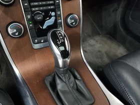 Volvo Xc70 D5 3Rd Generation - 14310 € / 27987.93 лв. - 28011234 8