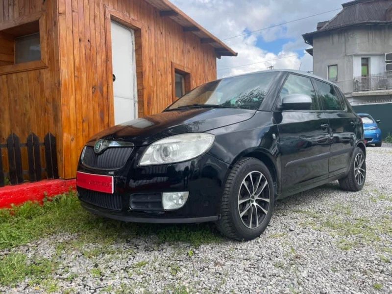 Skoda Fabia 1.4 tdi-sport, снимка 1 - Автомобили и джипове - 45344710