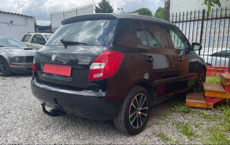 Skoda Fabia 1.4 tdi-sport, снимка 3 - Автомобили и джипове - 45344710