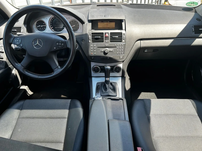 Mercedes-Benz C 230, снимка 12 - Автомобили и джипове - 47207890