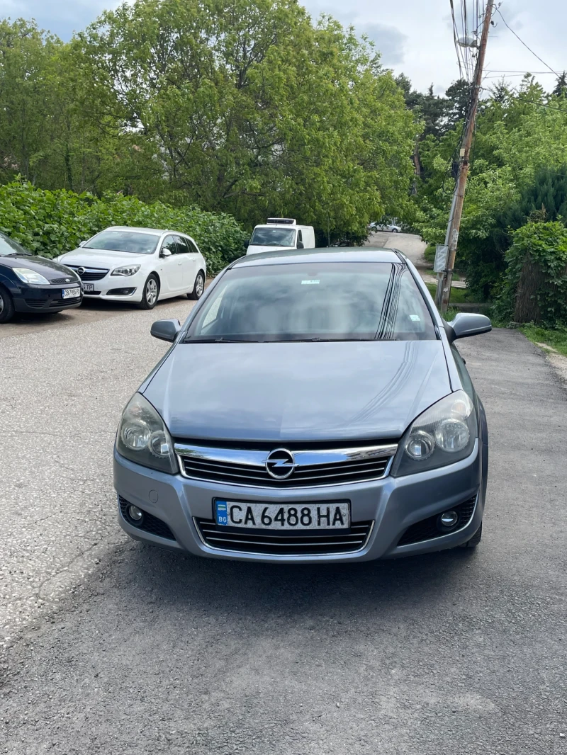 Opel Astra H, снимка 8 - Автомобили и джипове - 47437070